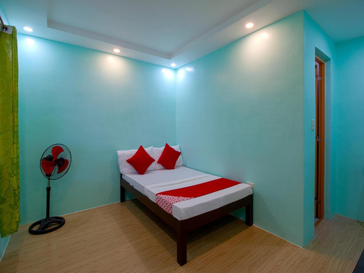 Oyo 777 Rn Guesthouse Моалбоал Экстерьер фото